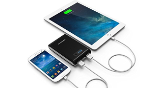 Illustration for article titled VIZIO 4K Drops Under $1000, 15% off Fitbits, and more Deals